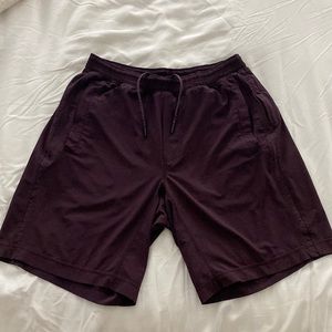 Men’s Lululemon Pacebreaker Short - Large